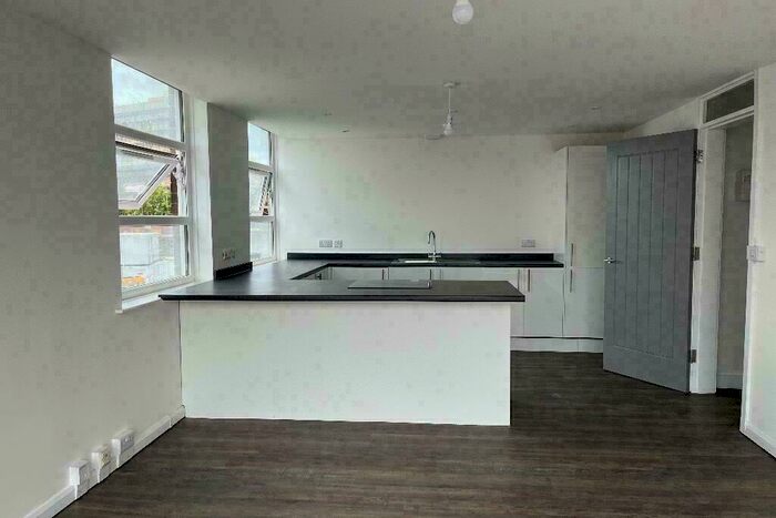 2 Bedroom Flat To Rent In Foundry Court, Recorder Road, Norwich, Norfolk, NR1