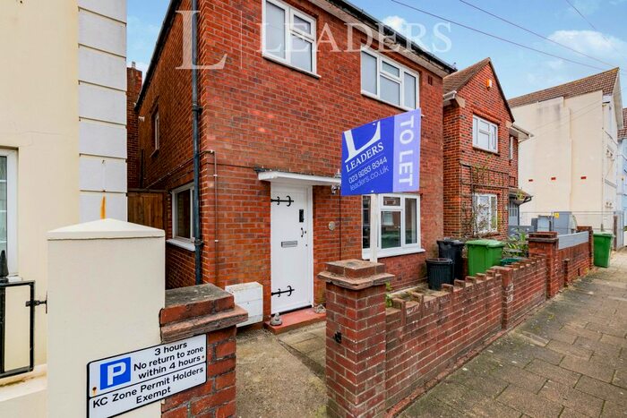 3 Bedroom Semi-Detached House To Rent In Somerset Road, Southsea, PO5