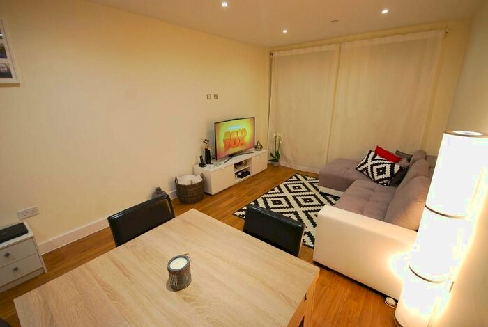 1 Bedroom Flat To Rent In Aylesbury House, Hatton Road, Wembley, Middlesex, HA0