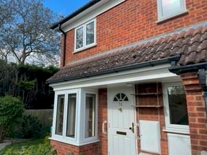 1 Bedroom Flat To Rent In Hulatt Road, CB1