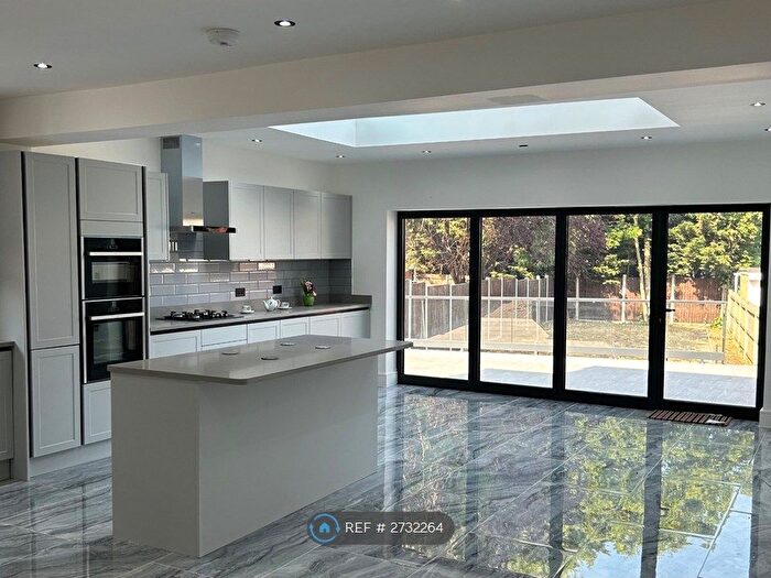 4 Bedroom Semi Detached House To Rent In College Hill Road, Harrow, HA3