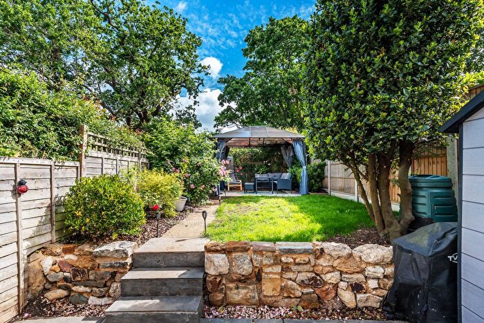 3 Bedroom Terraced House For Sale In Pine Grove, Edenbridge, Kent, TN8