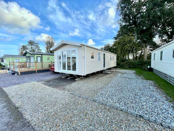 2 Bedroom Park Home For Sale In Primrose Bank Holiday Park, Singleton Road, Weeton, PR4