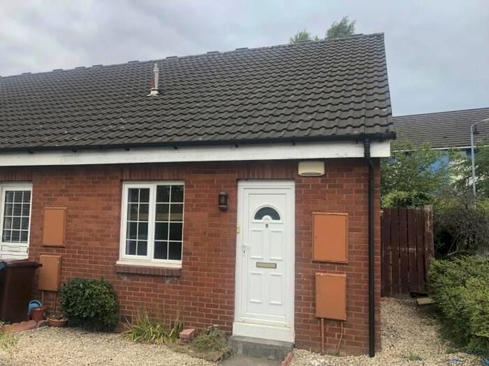 1 Bedroom End Of Terrace House To Rent In Hilton Terrace, Anniesland, Glasgow, G13