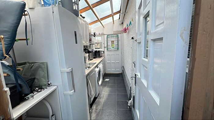 3 Bedroom End Terrace House For Sale In Tresillian Road, Falmouth, TR11