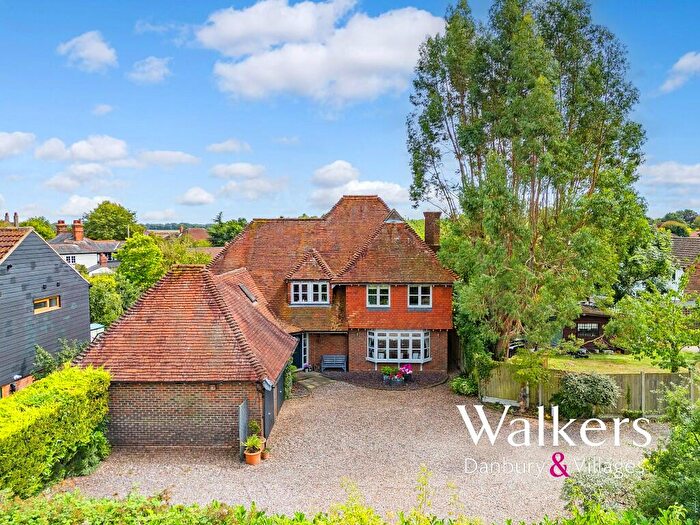 5 Bedroom Detached House For Sale In The Common, East Hanningfield, CM3