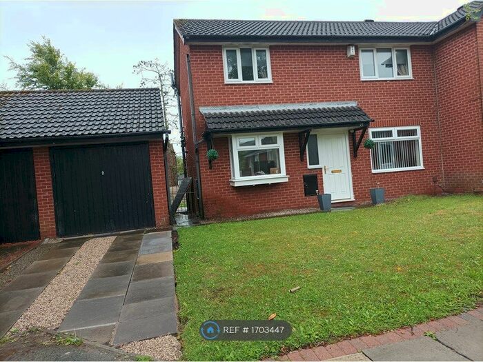 3 Bedroom Semi-Detached House To Rent In Crofters Green, Preston, PR1