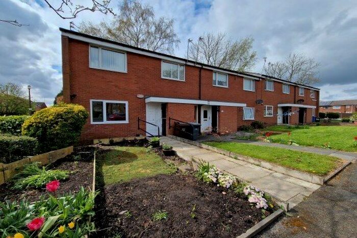 1 Bedroom Flat To Rent In Gaskell Street, Manchester, M27