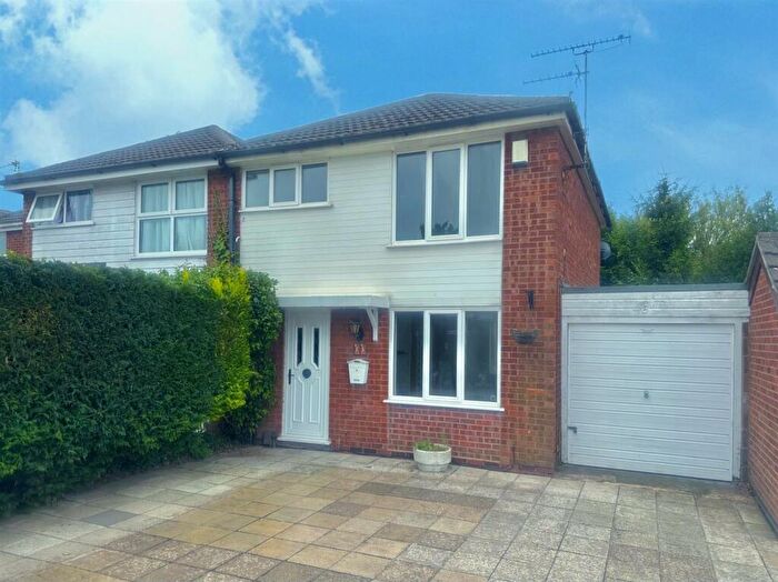 3 Bedroom Semi-Detached House To Rent In Orchard Avenue, Castle Donington, Derby, DE74