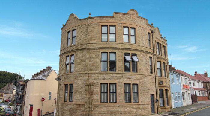 2 Bedroom Flat To Rent In Gorgeous Top Floor Apartment - Woborrow Road, Heysham, Morecambe, LA3