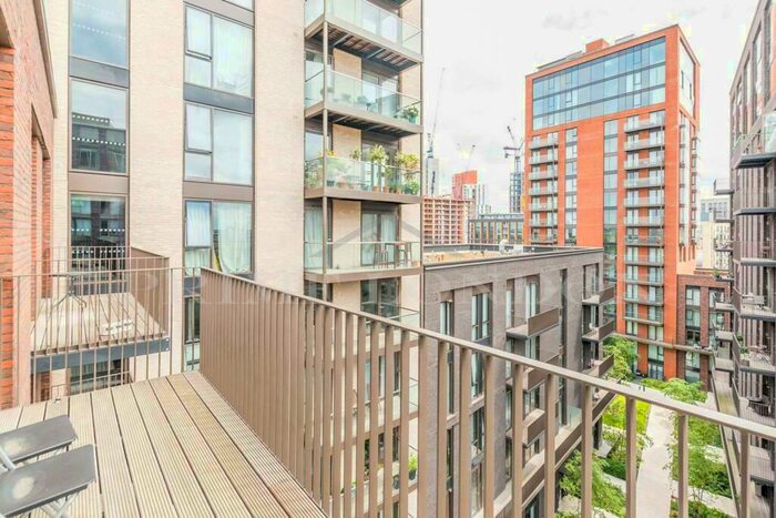 1 Bedroom Apartment To Rent In Ambassador Building, Embassy Gardens, London, SW11