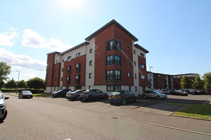 2 Bedroom Flat To Rent In Mulberry Square, Renfrew, PA4