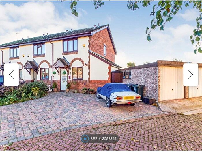 2 Bedroom End Of Terrace House To Rent In Chatsworth Road, Dartford, DA1