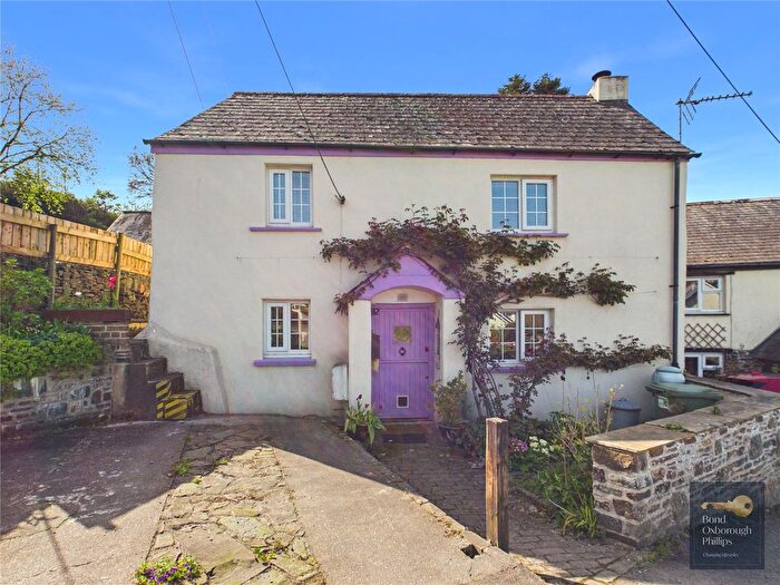 2 Bedroom Detached House For Sale In Taddiport, Torrington, Devon, EX38