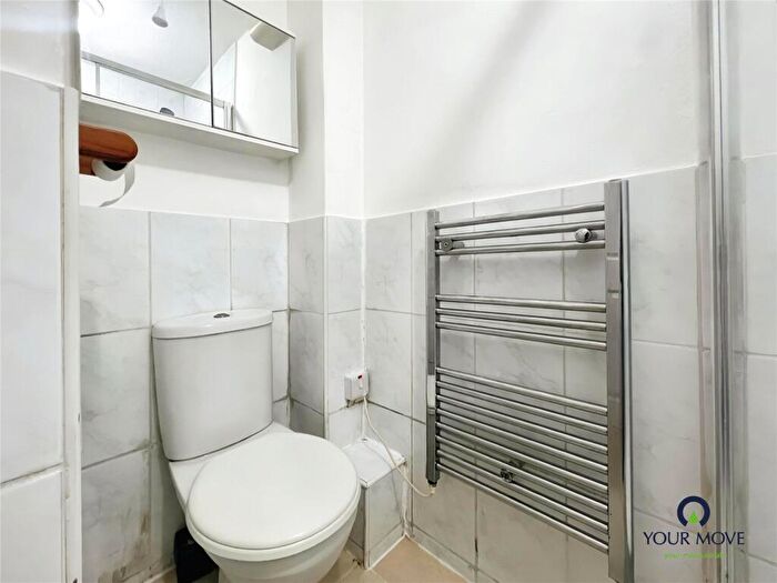 2 Bedroom Bungalow To Rent In Manor Way, Elmer, Bognor Regis, West Sussex, PO22