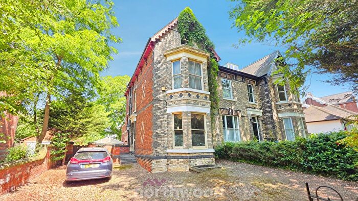 4 Bedroom Detached House For Sale In Avenue Road, Doncaster, DN2