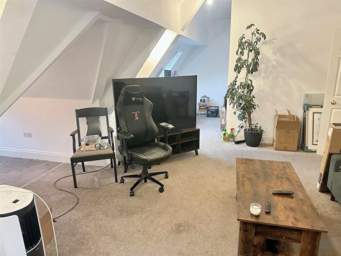 2 Bedroom Property To Rent In Ratcliffe Road, Leicester, LE2