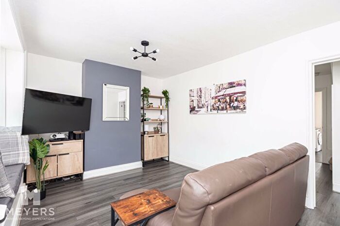 3 Bedroom Terraced House For Sale In Beaconsfield Road, Christchurch, BH23
