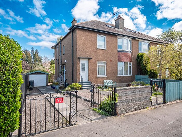 2 Bedroom Flat For Sale In Ladywell Avenue, Carrick Knowe, Edinburgh, EH12