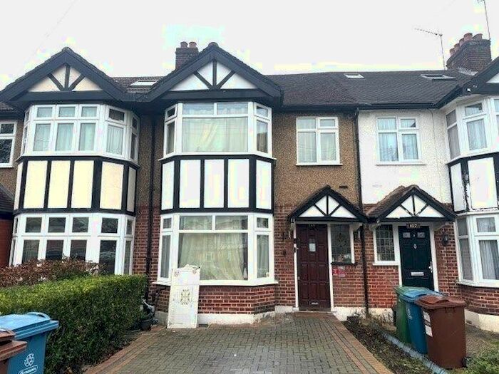 3 Bedroom Terraced House To Rent In Cannon Lane, Pinner, HA5