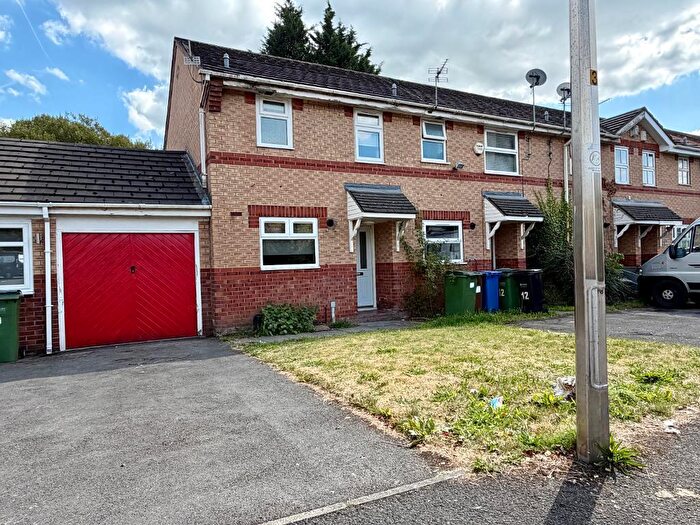 2 Bedroom Terraced House To Rent In Sandpiper Drive, Stockport, Greater Manchester, SK3