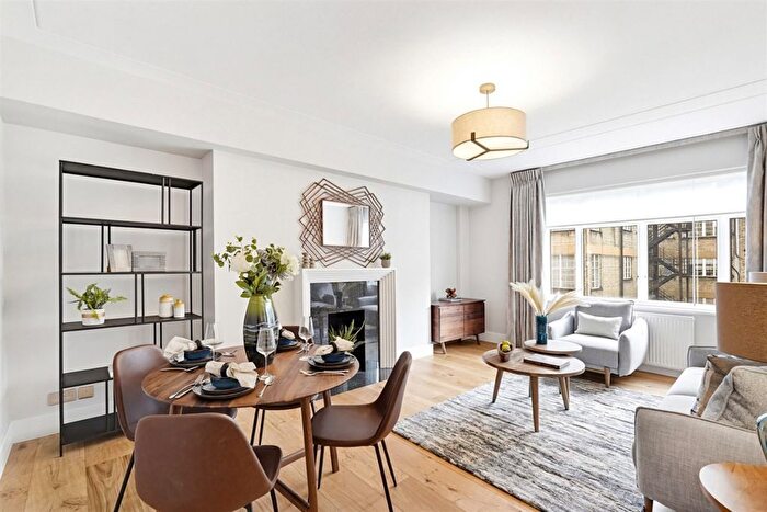 Studio To Rent In Flat Richmond Court, Sloane Street, London, SW1X