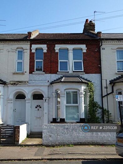 2 Bedroom Flat To Rent In Westerfield Road, London, N15
