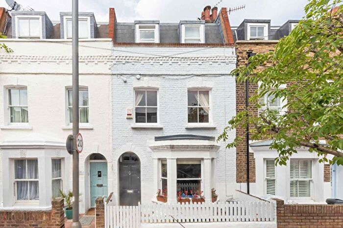 4 Bedroom Terraced House To Rent In Knowsley Road, London, SW11