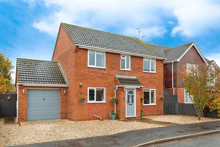 4 Bedroom Detached House For Sale In St. Marys Gardens, Cowbit, Spalding, PE12