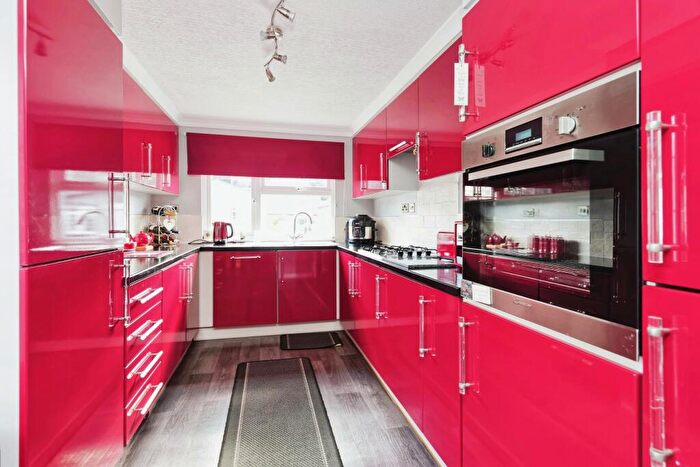 2 Bedroom Detached House For Sale In Dover Road, Canterbury, Kent, CT4