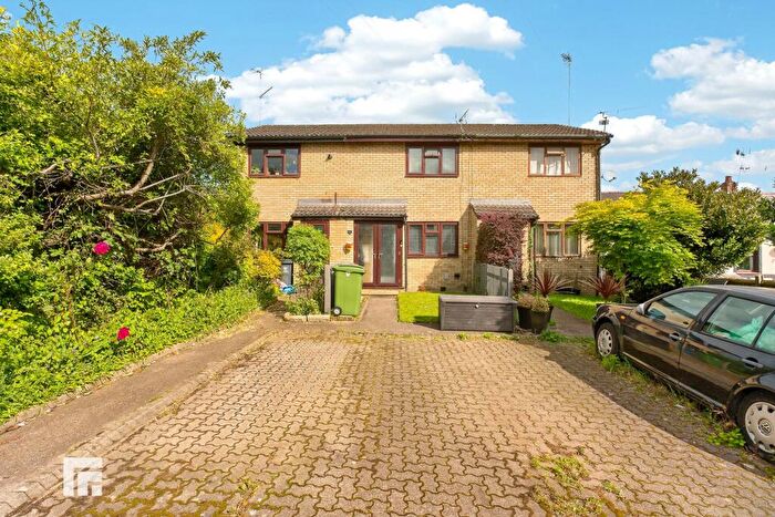 2 Bedroom Terraced House For Sale In Chapel Road, Morganstown, CF15