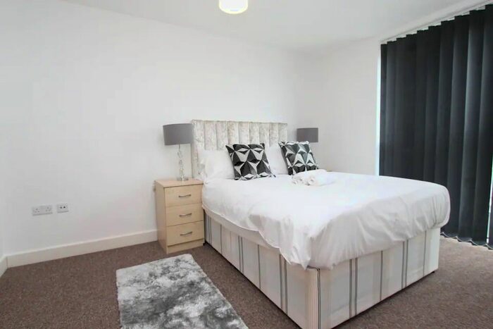 1 Bedroom Flat To Rent In Adriatic Apartments, Western Gateway, London, E16