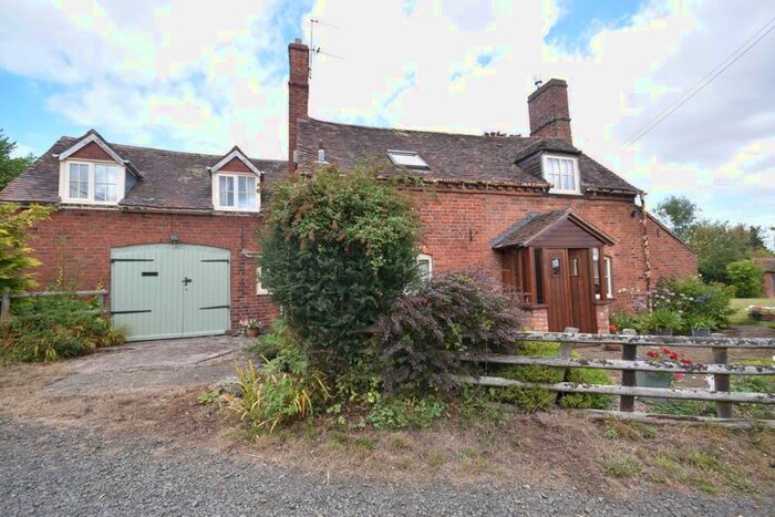 3 Bedroom Detached House For Sale In Milson, Kidderminster, DY14