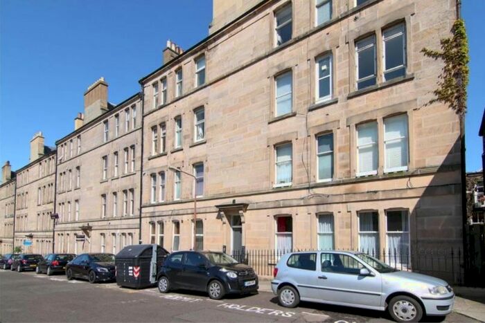 1 Bedroom Flat To Rent In , Comely Bank Row, Edinburgh, EH4