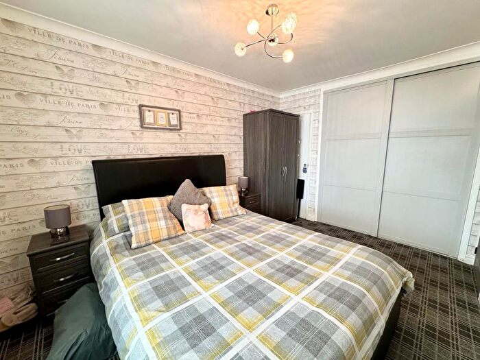 2 Bedroom Semi-Detached Bungalow For Sale In Dale Close, Stockton-On-Tees, TS19