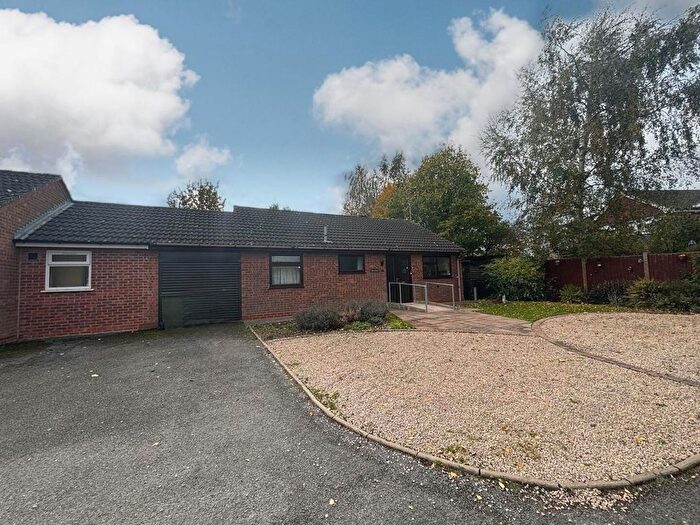 2 Bedroom Semi-Detached Bungalow For Sale In Mennecy Close, Countesthorpe, Leicester, LE8