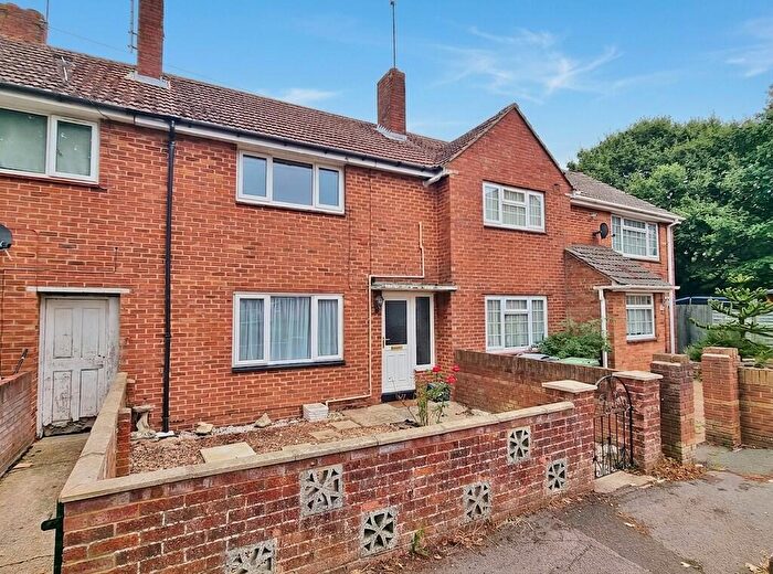 2 Bedroom Terraced House For Sale In Winterslow Drive, Leigh Park, Havant, PO9