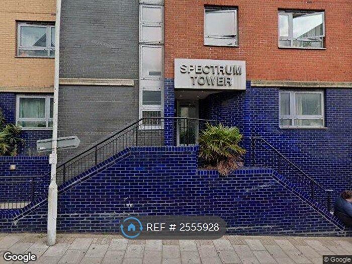 1 Bedroom Flat To Rent In Spectrum Tower, Ilford, IG1