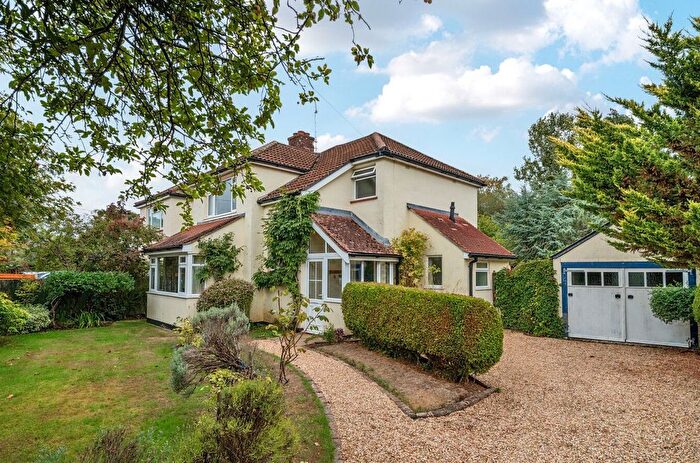 3 Bedroom Detached House For Sale In Fairlie Park, Ringwood, BH24