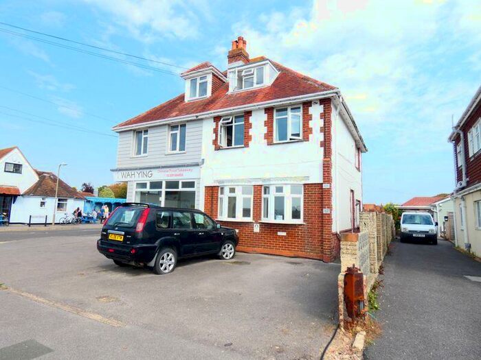 2 Bedroom Flat To Rent In Hill Head Road, Hill Head, Fareham, PO14