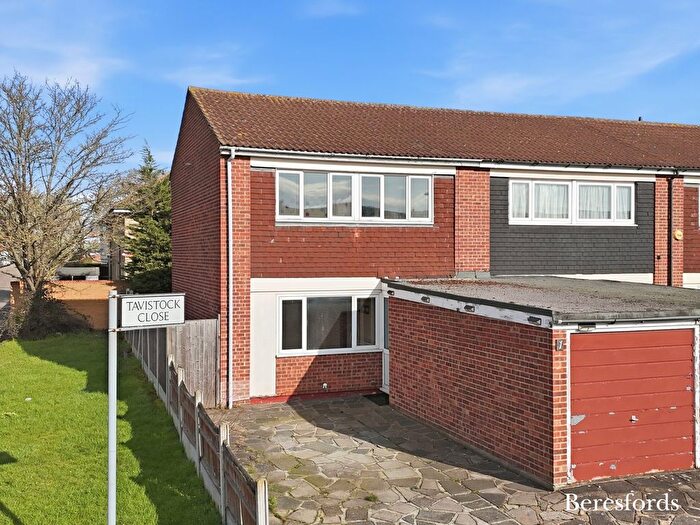 2 Bedroom End Terrace House For Sale In Tavistock Close, Romford, RM3