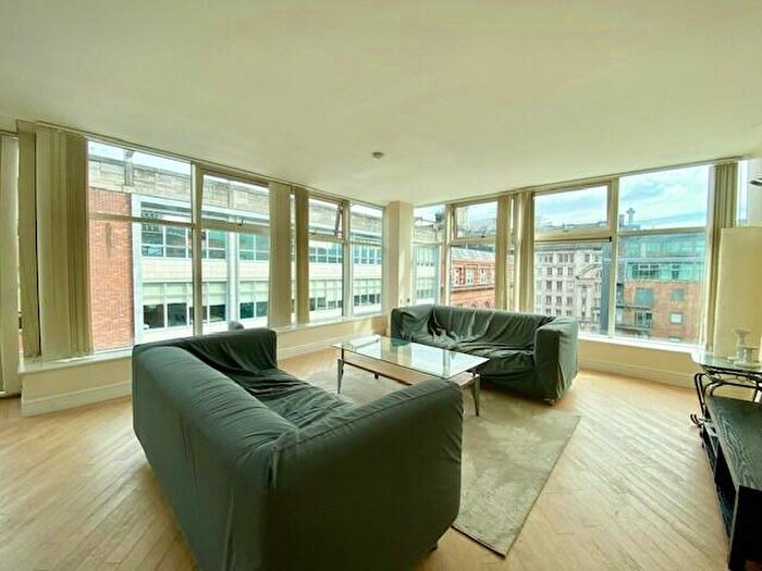 2 Bedroom Flat To Rent In Whitworth Street West, Manchester, M1