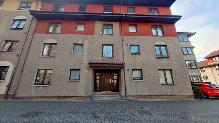 2 Bedroom Flat To Rent In New Orchardfield, Leith, Edinburgh, EH6