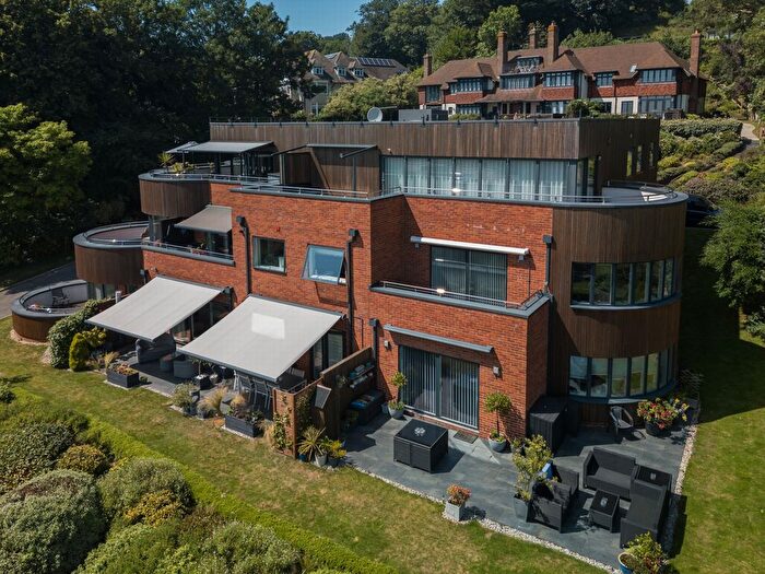 2 Bedroom Flat For Sale In Cannongate Road, Hythe, CT21