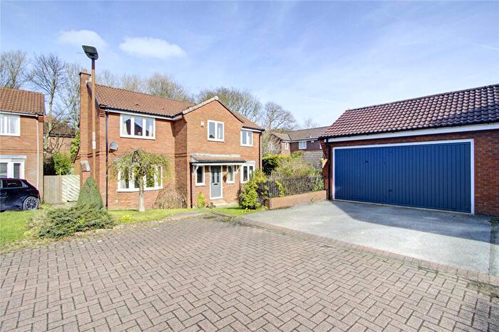 5 Bedroom Detached House For Sale In Pickwick Close, Durham, DH1