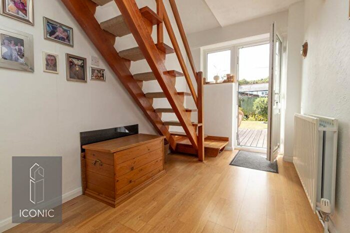 3 Bedroom Chalet For Sale In Laburnum Avenue, Taverham, Norwich, NR8
