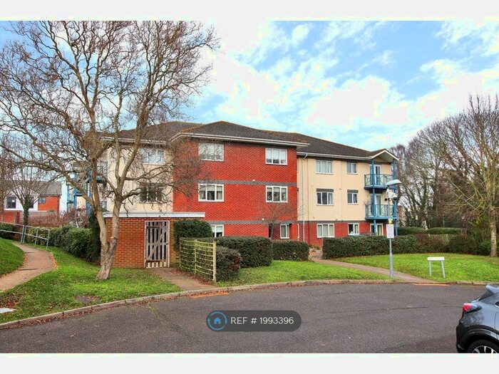 1 Bedroom Flat To Rent In Park Drive, Longfield, DA3