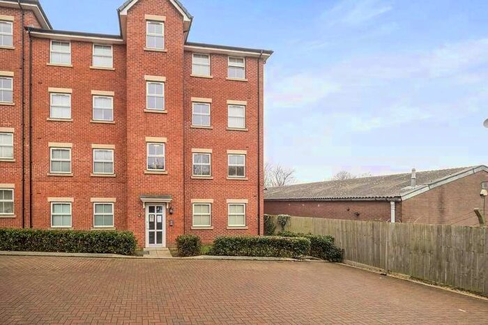 2 Bedroom Flat To Rent In Allenby Close, Lincoln, LN3