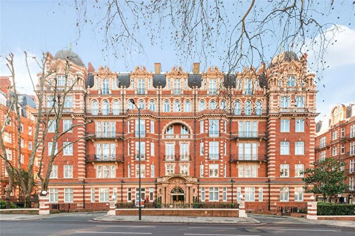 2 Bedroom Flat To Rent In Clarendon Court, Maida Vale, London, W9