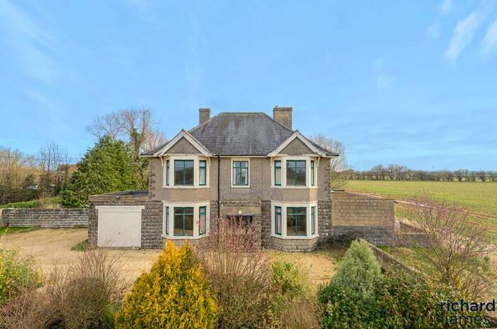 4 Bedroom Detached House For Sale In Orchard House, Water Eaton, SN6